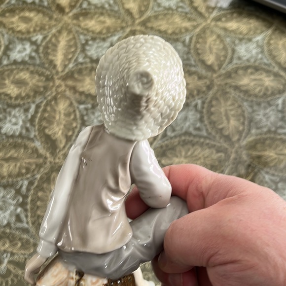 π³οΈβπTengra Porcelain figurine. See the pictures. They are beautiful. - Picture 15 of 16